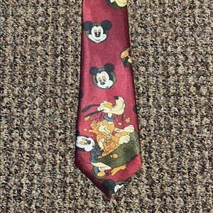 ♻️Mickey and Pluto tie